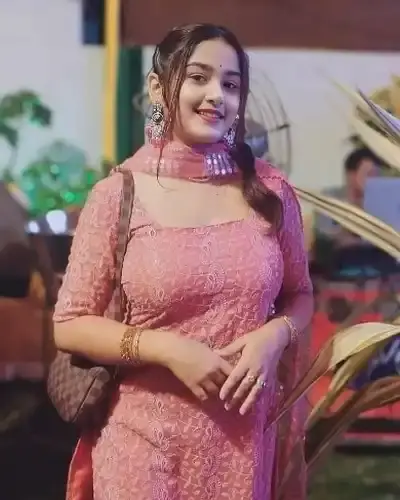 Call Girls Narwar Cash On Delivery